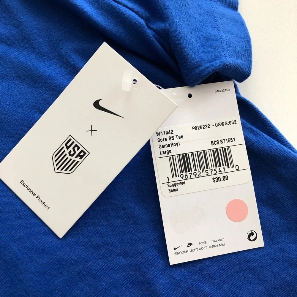 Nike USWNT Team USA Soccer Graphic Tee Royal Blue Women’s Large NWT